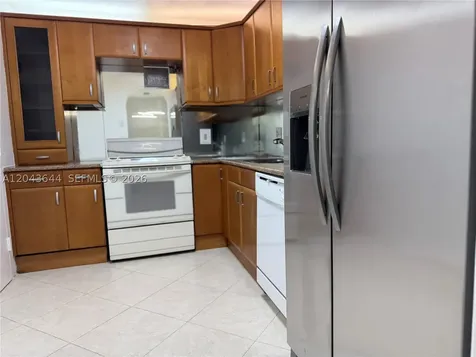 400 Kings Point Drive Sunny Isles Beach FL 33160