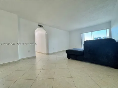400 Kings Point Drive Sunny Isles Beach FL 33160