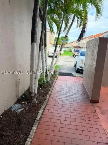 6256 SW 129th Avenue Miami FL 33183