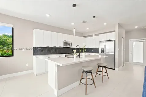 8167 NW 41st Street Doral FL 33166