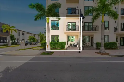 8167 NW 41st Street Doral FL 33166