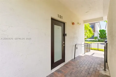 8167 NW 41st Street Doral FL 33166