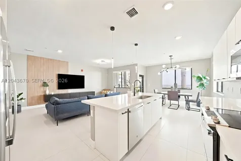 8167 NW 41st Street Doral FL 33166