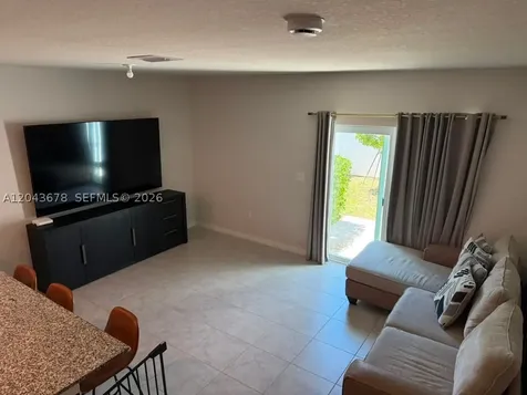 1057 NW 5th Street Florida City FL 33034