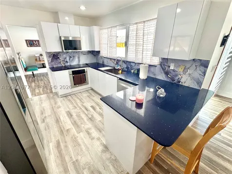 18701 Wentworth Drive Hialeah FL 33015