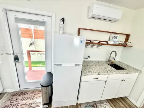 18701 Wentworth Drive Hialeah FL 33015