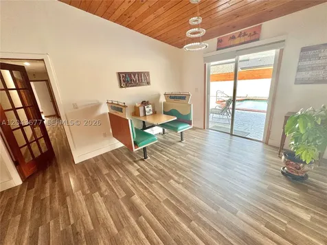 18701 Wentworth Drive Hialeah FL 33015