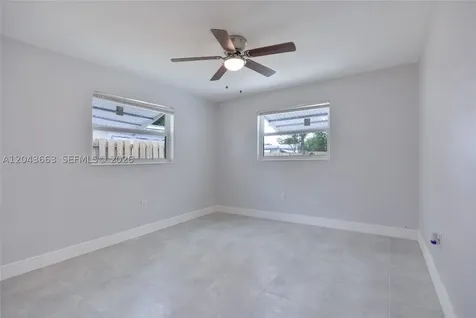 8571 NW 27th Place Sunrise FL 33322