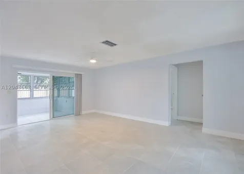 8571 NW 27th Place Sunrise FL 33322