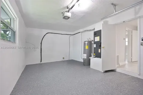 8571 NW 27th Place Sunrise FL 33322