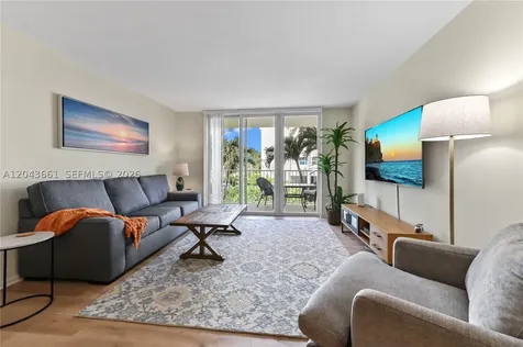 3540 S Ocean Boulevard South Palm Beach FL 33480