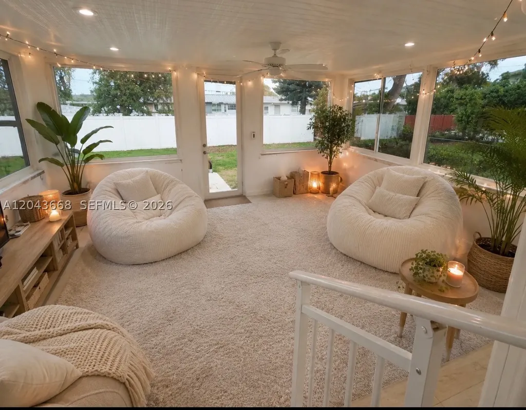 1912 N 42nd Avenue Hollywood FL 33021
