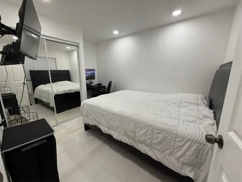 1912 N 42nd Avenue Hollywood FL 33021