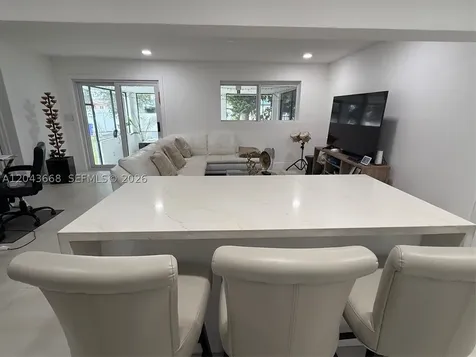 1912 N 42nd Avenue Hollywood FL 33021