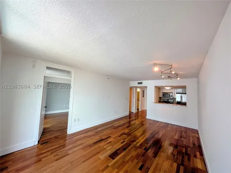 60 NW 37th Avenue Miami FL 33125