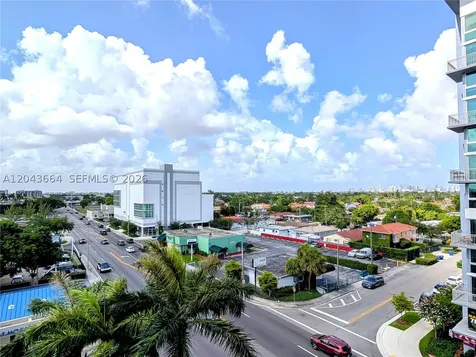 60 NW 37th Avenue Miami FL 33125