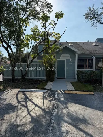 1808 Runners Way North Lauderdale FL 33068
