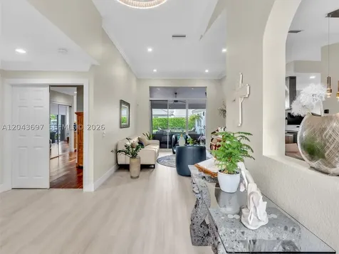639 Verona Place Weston FL 33326