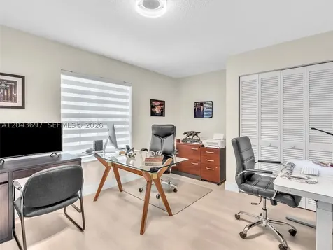 639 Verona Place Weston FL 33326