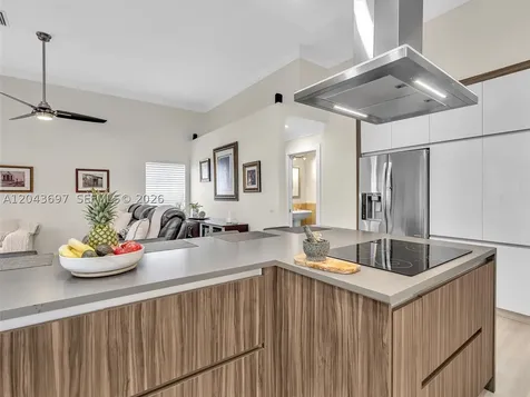 639 Verona Place Weston FL 33326