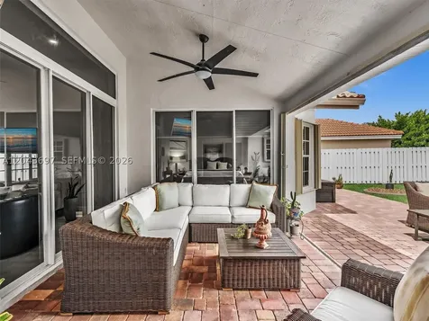 639 Verona Place Weston FL 33326
