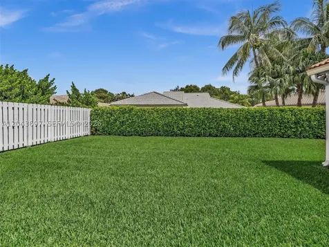 639 Verona Place Weston FL 33326