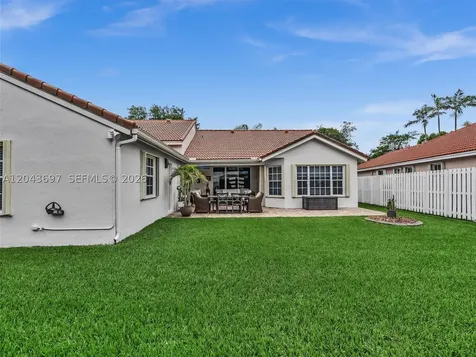 639 Verona Place Weston FL 33326