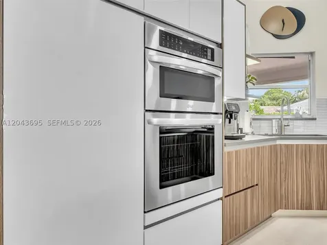 639 Verona Place Weston FL 33326