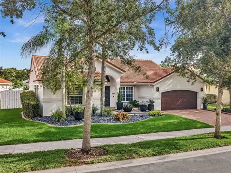 639 Verona Place Weston FL 33326