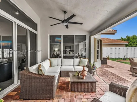 639 Verona Place Weston FL 33326