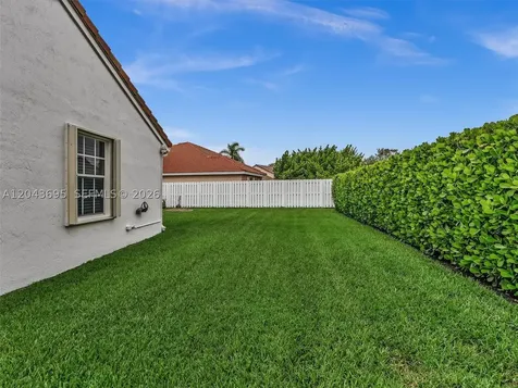 639 Verona Place Weston FL 33326