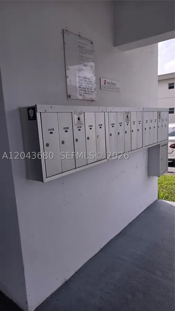 1700 Cleveland Street Hollywood FL 33020