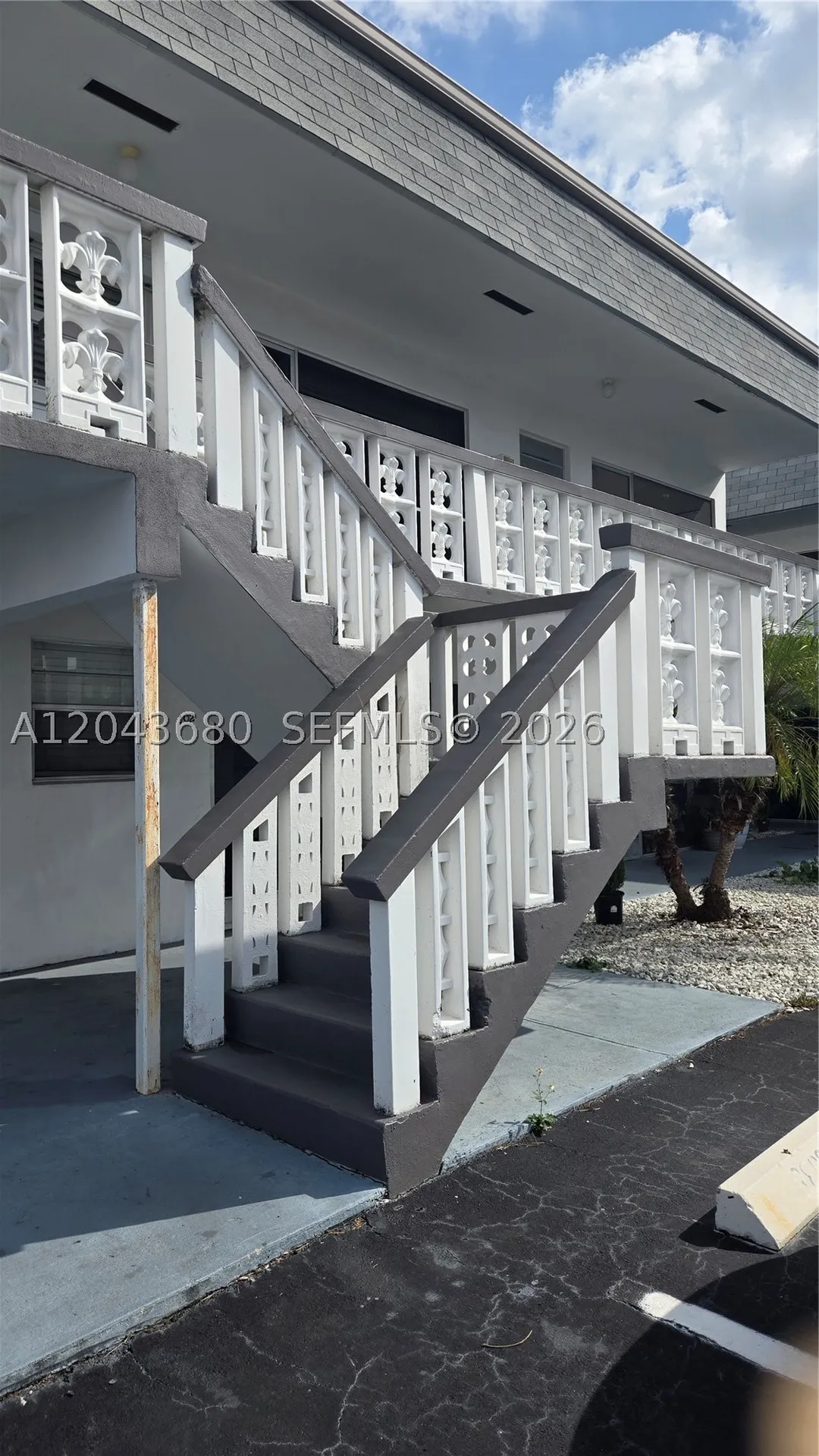 1700 Cleveland Street Hollywood FL 33020