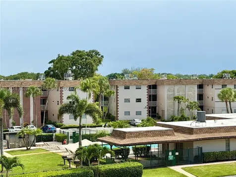8101 SW 24th Court Davie FL 33324