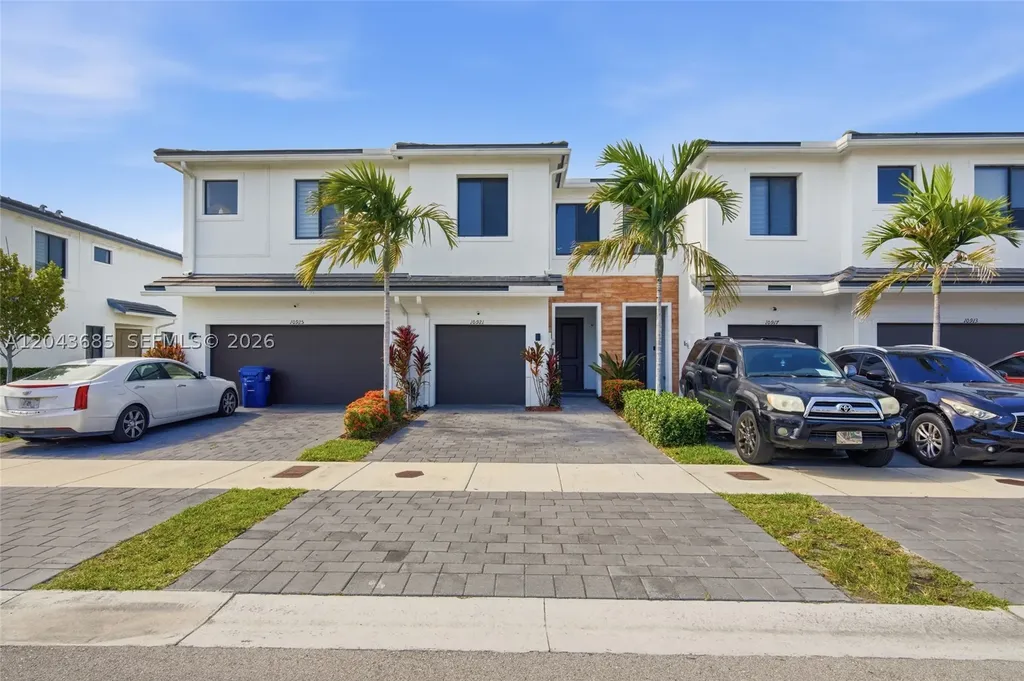 10921 SW 232nd Terrace Homestead FL 33032