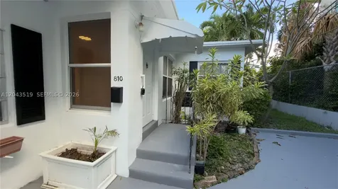 808 84th Street Miami Beach FL 33141
