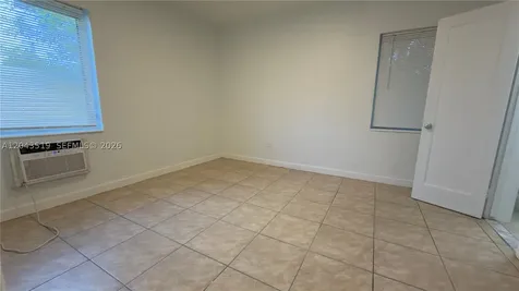 808 84th Street Miami Beach FL 33141