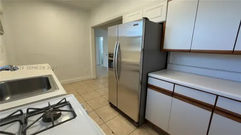 808 84th Street Miami Beach FL 33141