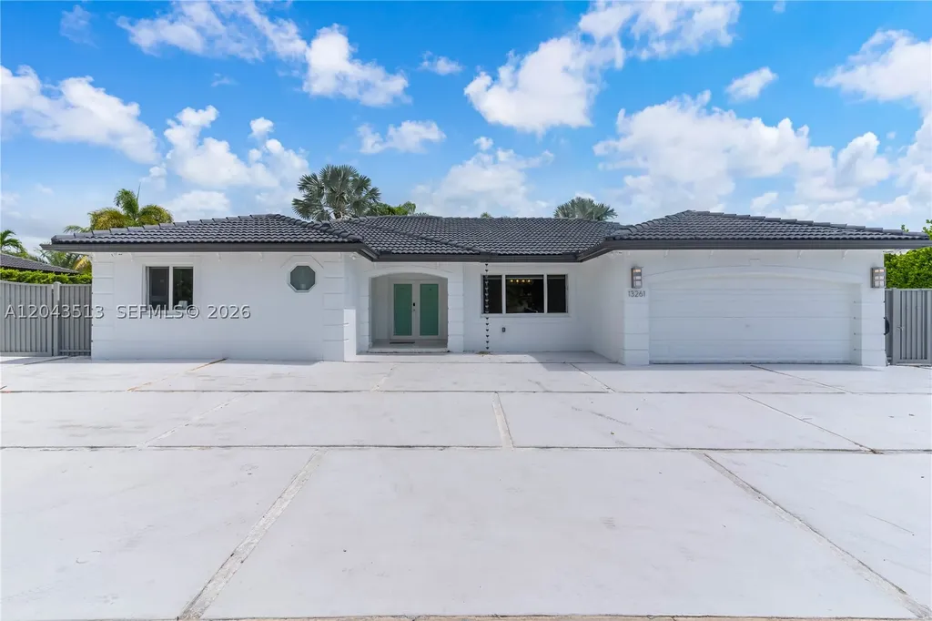 13261 SW 204th Street Miami FL 33177