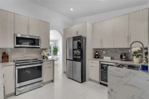 13261 SW 204th Street Miami FL 33177