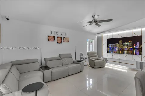 13261 SW 204th Street Miami FL 33177