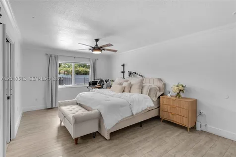 13261 SW 204th Street Miami FL 33177
