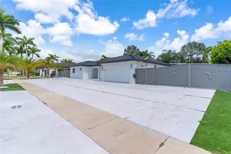 13261 SW 204th Street Miami FL 33177