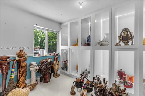 13261 SW 204th Street Miami FL 33177
