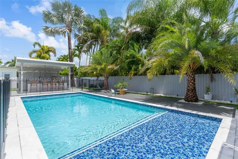 13261 SW 204th Street Miami FL 33177
