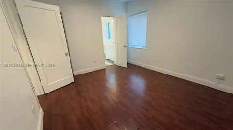 808 84th Street Miami Beach FL 33141
