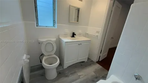 808 84th Street Miami Beach FL 33141