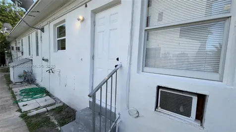808 84th Street Miami Beach FL 33141