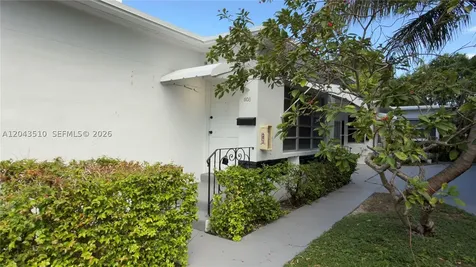 808 84th Street Miami Beach FL 33141