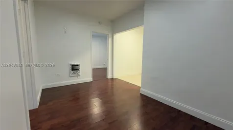 808 84th Street Miami Beach FL 33141
